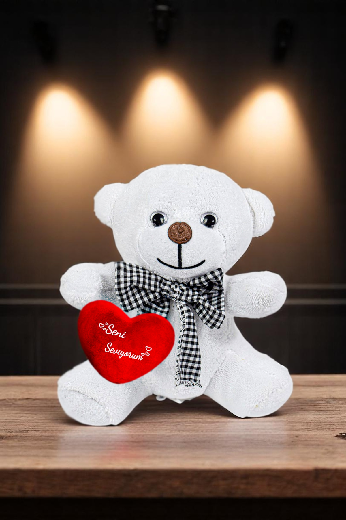 Seni Seviyorum Kalpli Peluş Papyonlu Ayıcık - Sevgiliye Özel Seni seviyorum Yazılı Kalp